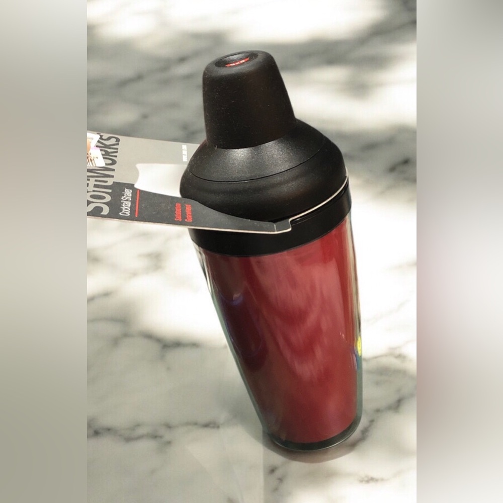 OXO red‎ black cocktail shaker new